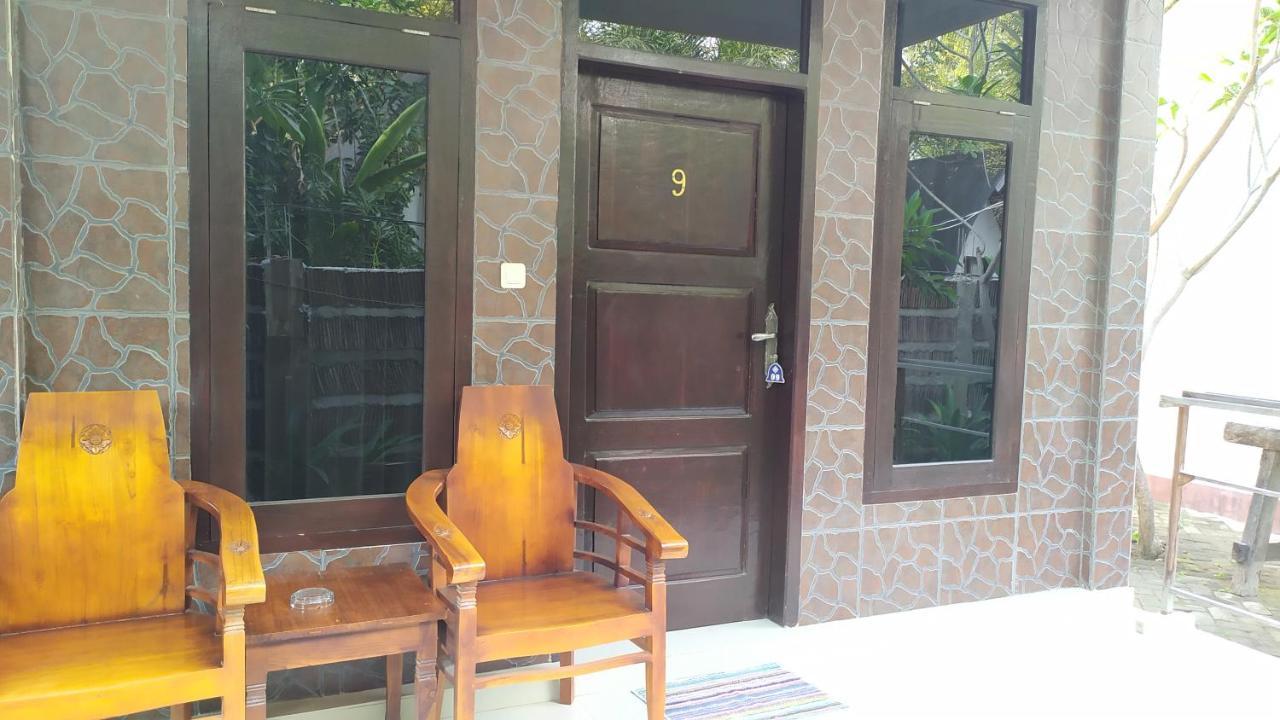 Kusuka Bungalow Τζίλι Τραγουανγκάν Εξωτερικό φωτογραφία