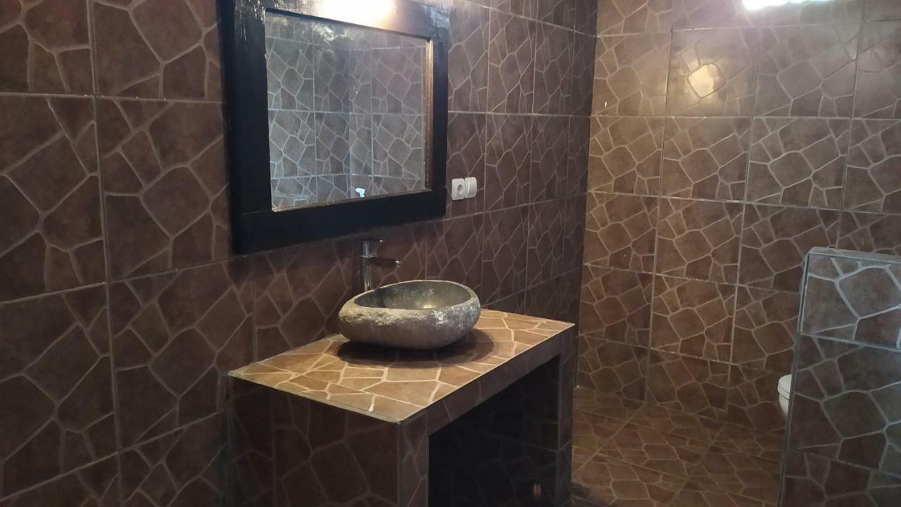 Kusuka Bungalow Τζίλι Τραγουανγκάν Εξωτερικό φωτογραφία
